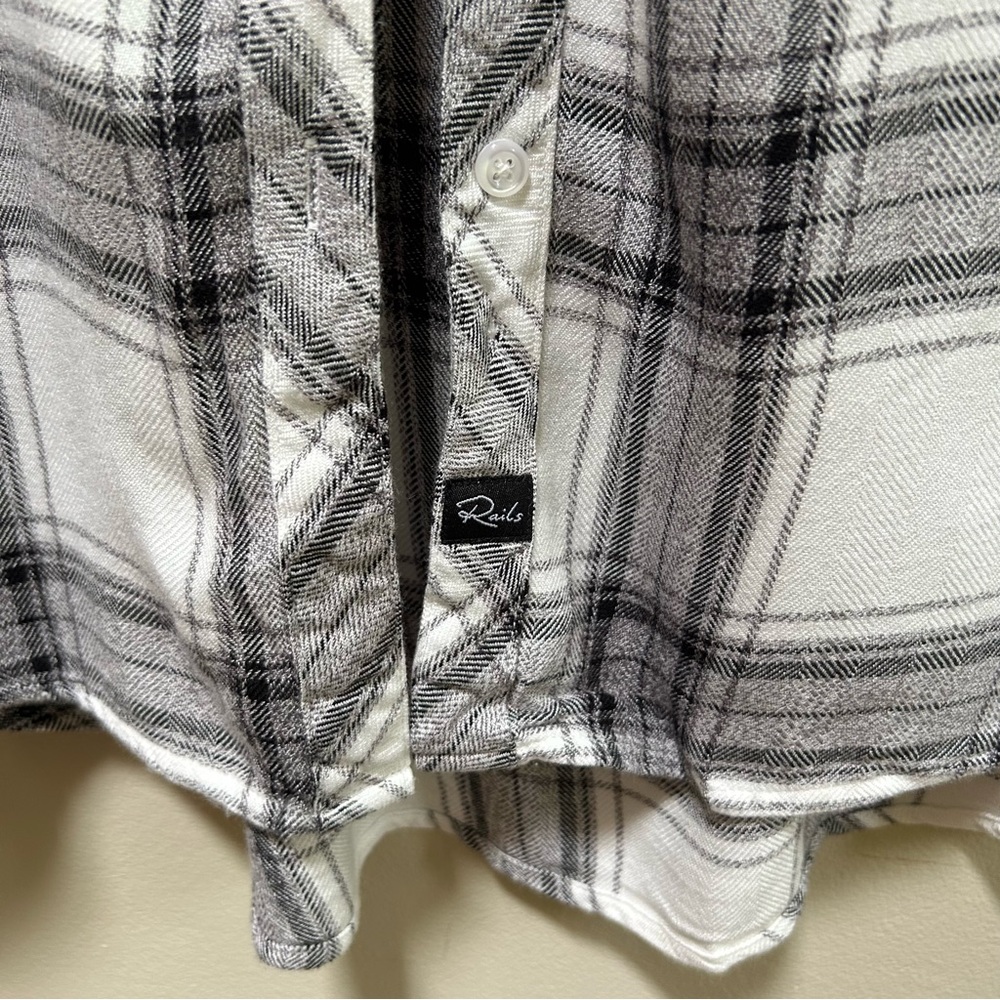 Rails ~ Ivory Gray Hunter Plaid Button Front Long… - image 4